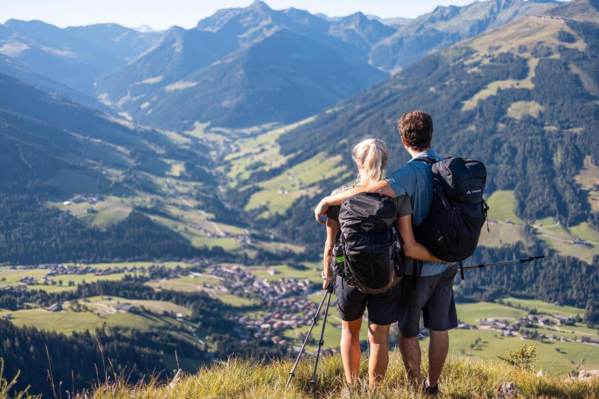 Haus Hislop Lägenhet Inneralpbach Exteriör bild