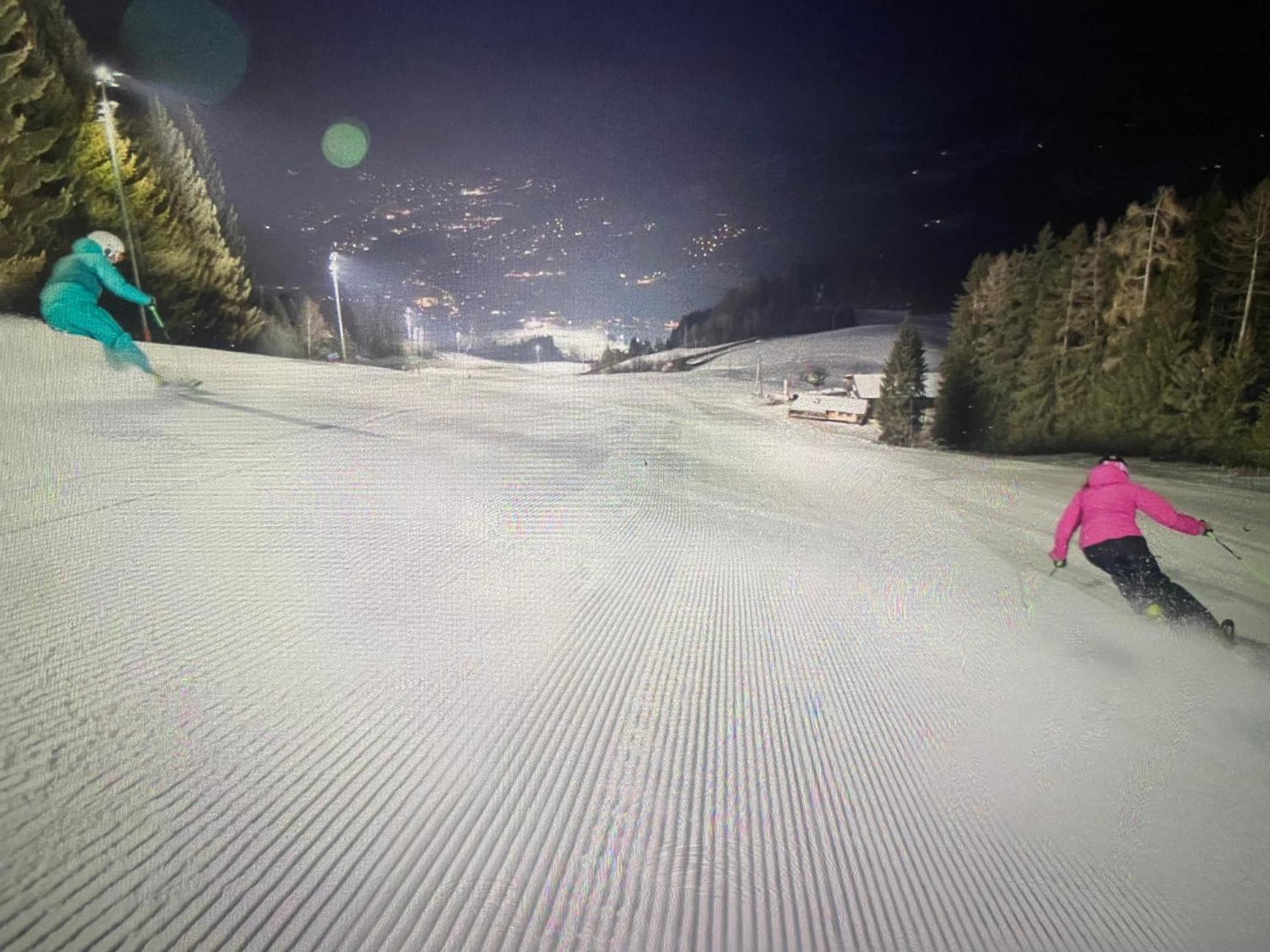 Haus Hislop Lägenhet Inneralpbach Exteriör bild