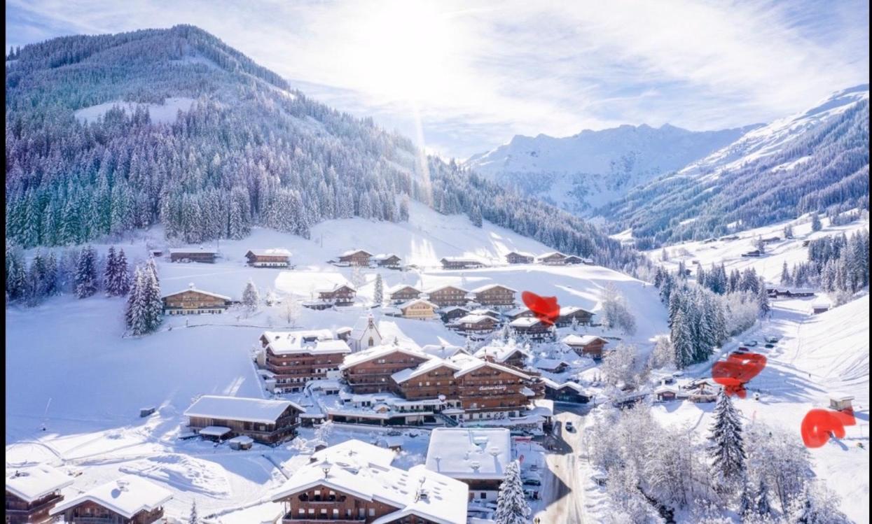 Haus Hislop Lägenhet Inneralpbach Exteriör bild